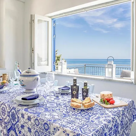 Dimore Di Mare - Beachfront Apartments Santa Flavia Exterior photo