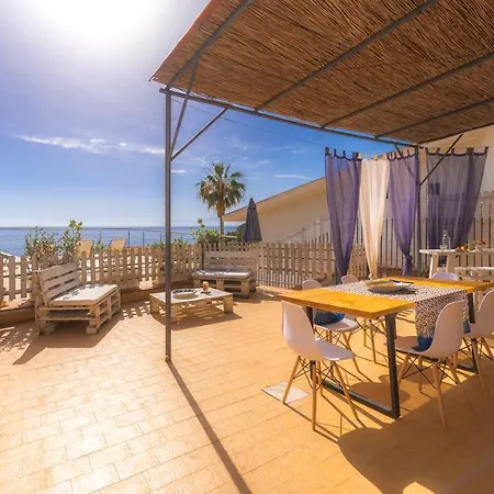 Dimore Di Mare - Beachfront Apartments Santa Flavia Exterior photo