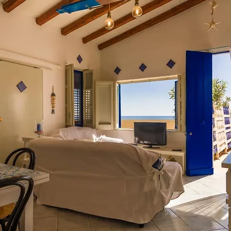 Dimore Di Mare - Beachfront Apartments Santa Flavia Exterior photo