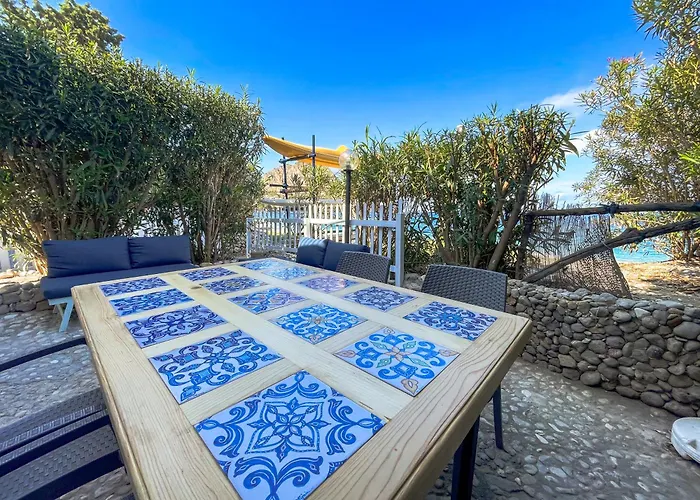 Dimore Di Mare - Beachfront Apartments