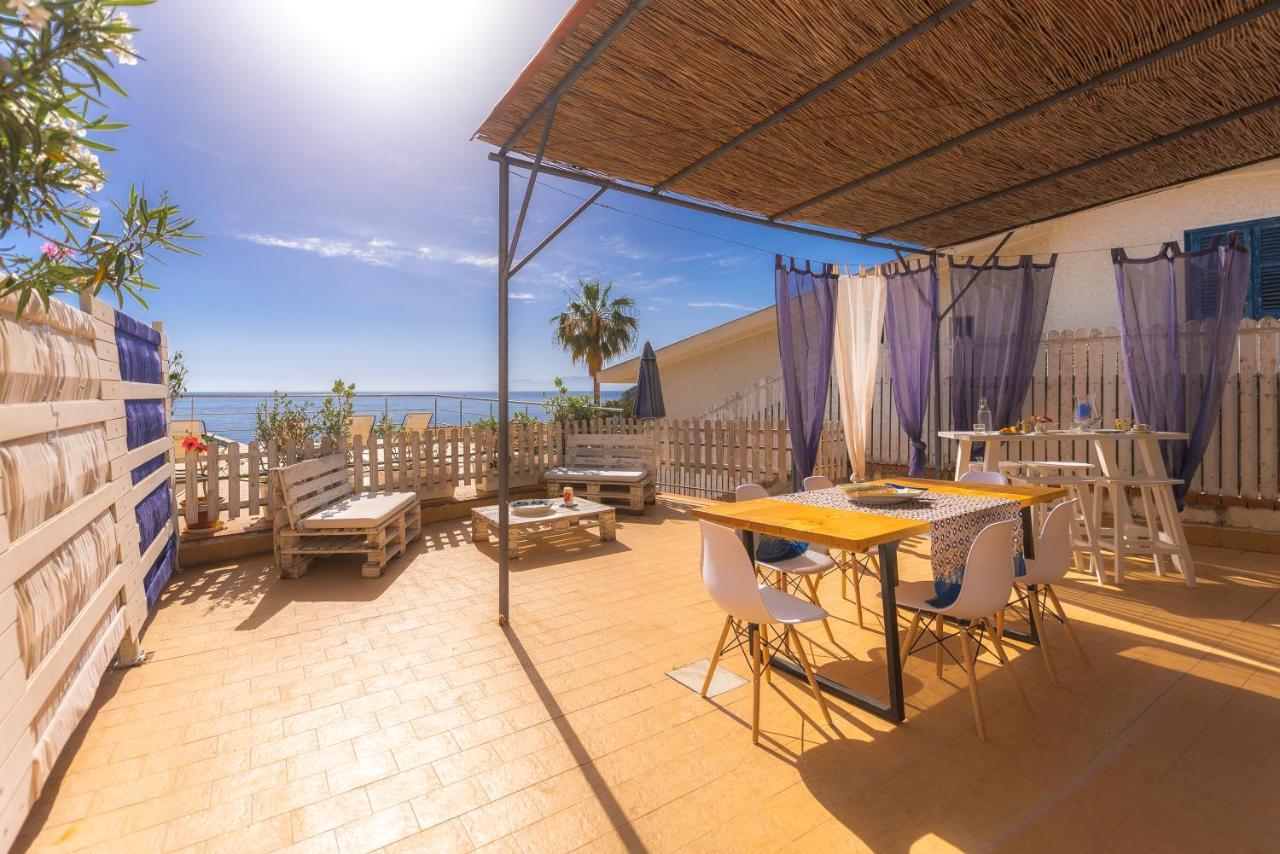 Holiday home Dimore Di Mare - Beachfront Santa Flavia