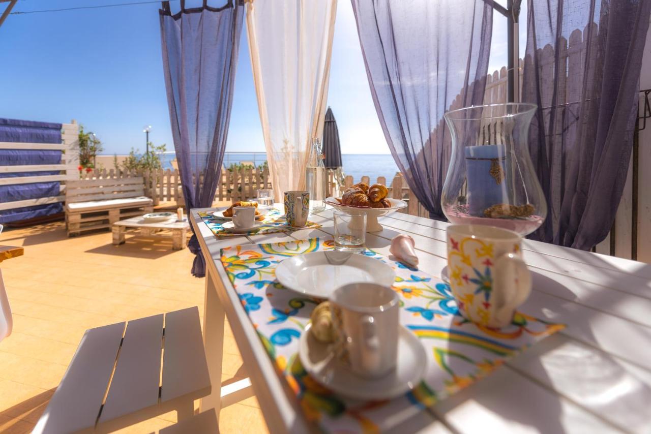 Holiday home Dimore Di Mare - Beachfront *