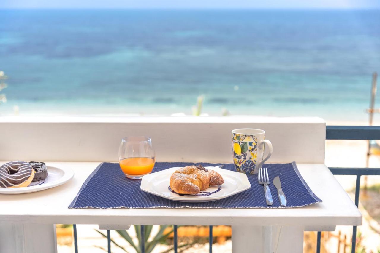 Hébergement de vacances Dimore Di Mare - Beachfront