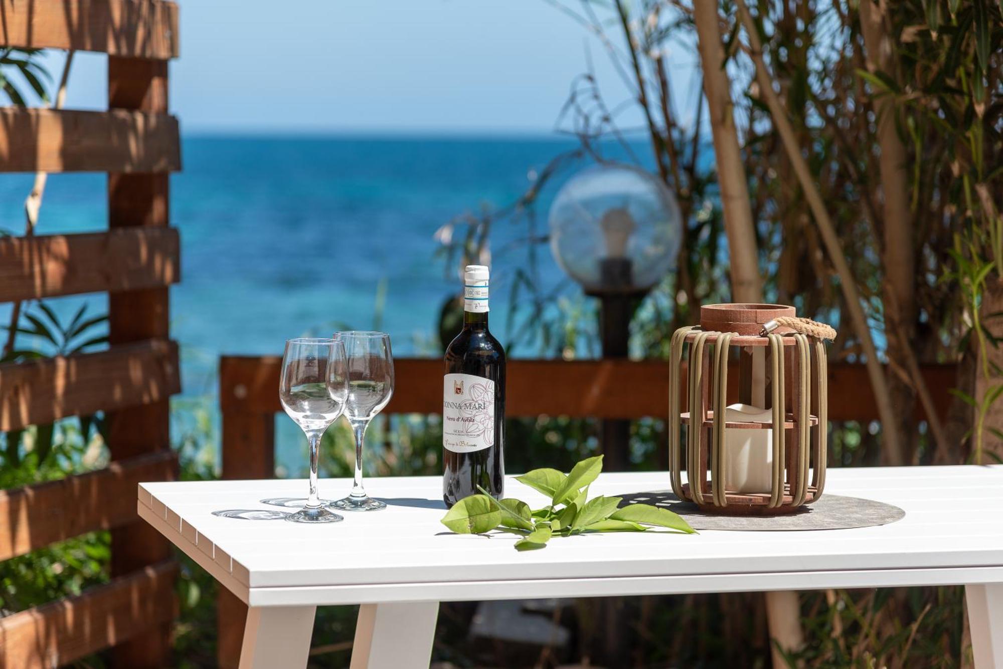 Dimore Di Mare - Beachfront Holiday home