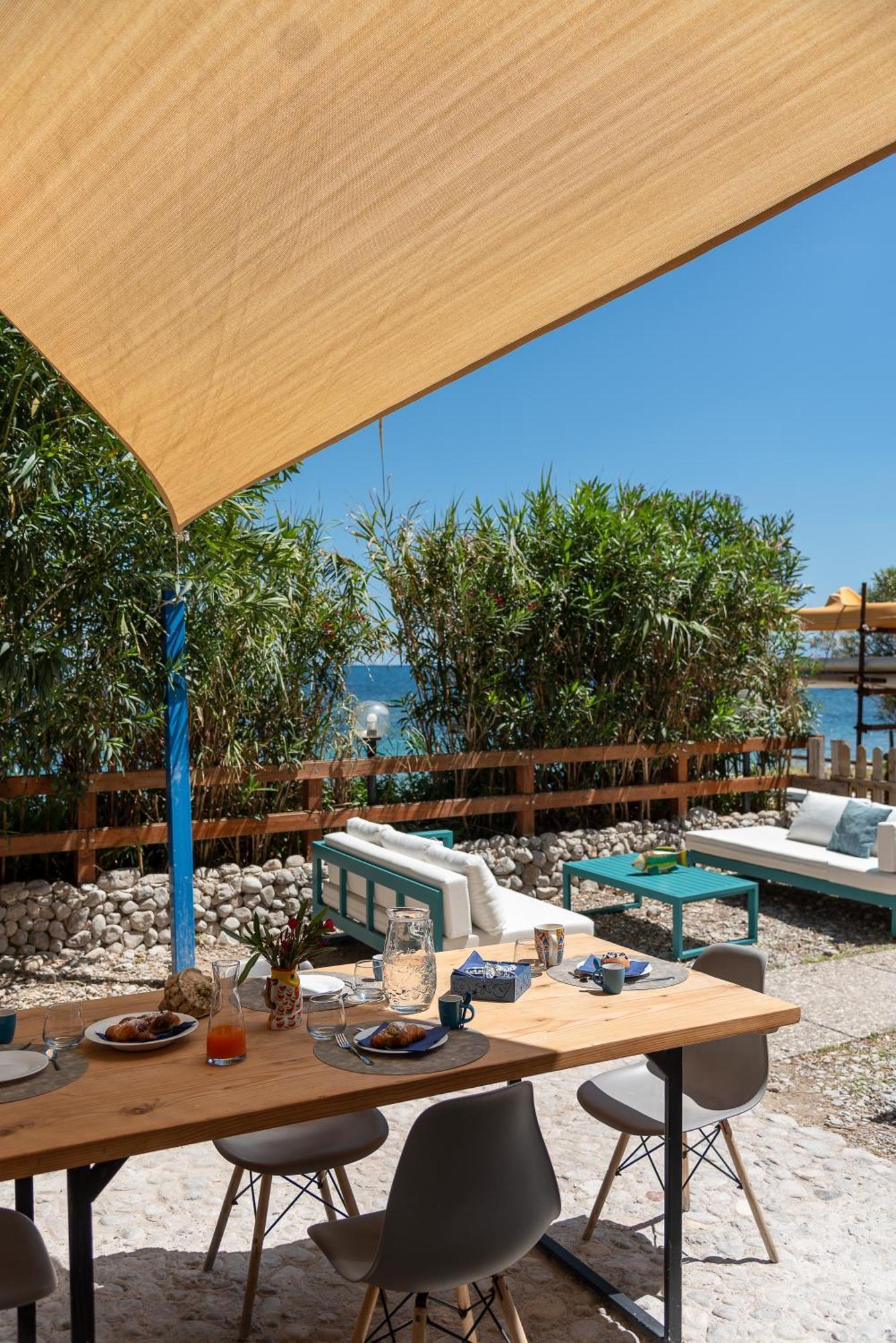 Dimore Di Mare - Beachfront Holiday home Santa Flavia