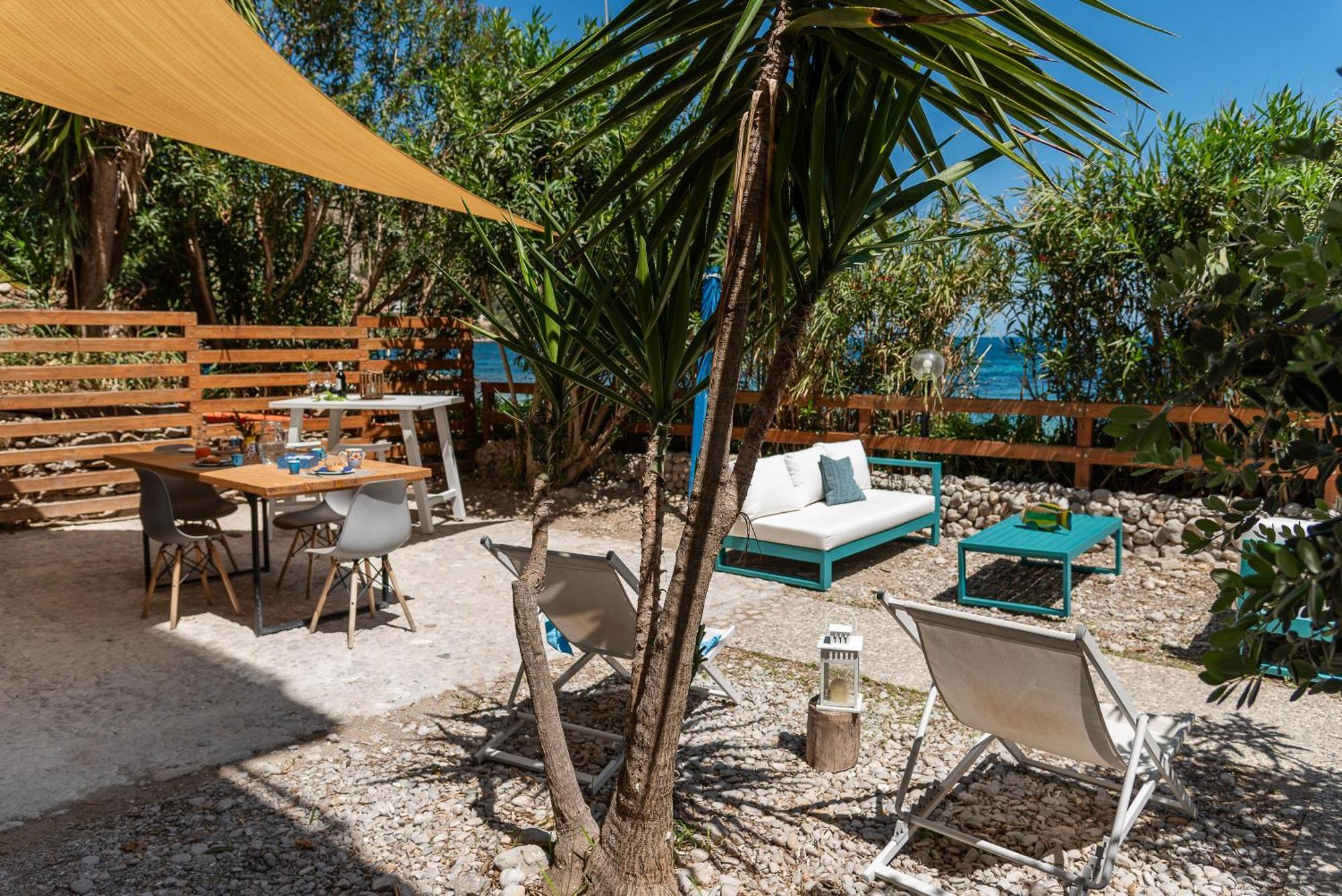 Holiday home Dimore Di Mare - Beachfront *
