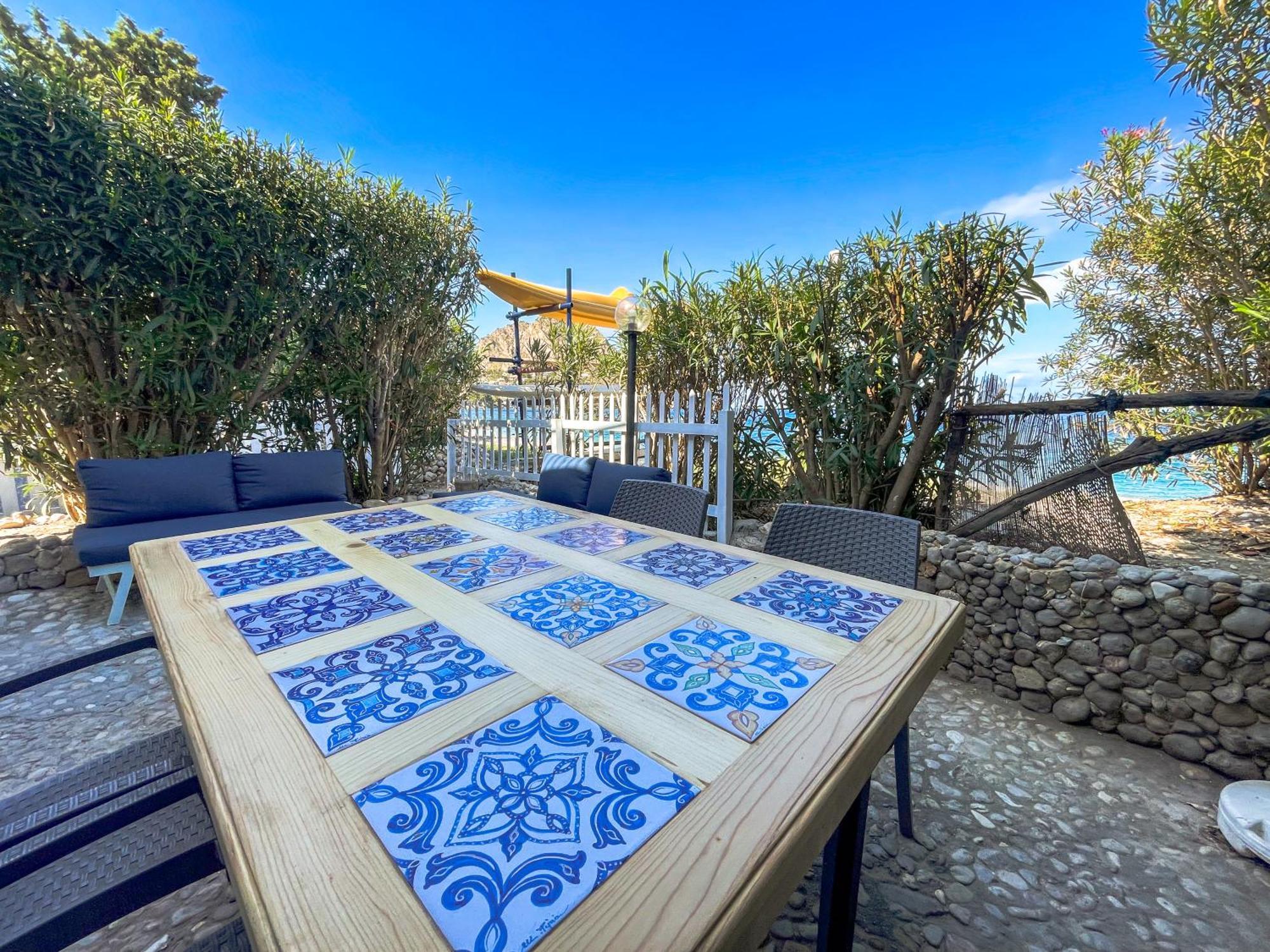 Dimore Di Mare - Beachfront Holiday home *